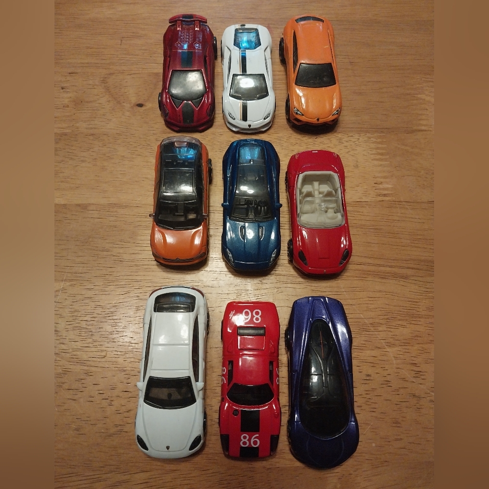 9 Loose Cars